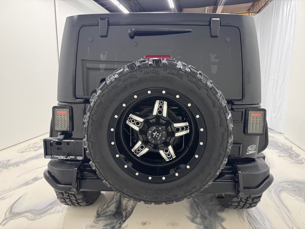 2012 Jeep Wrangler Unlimited Image 7