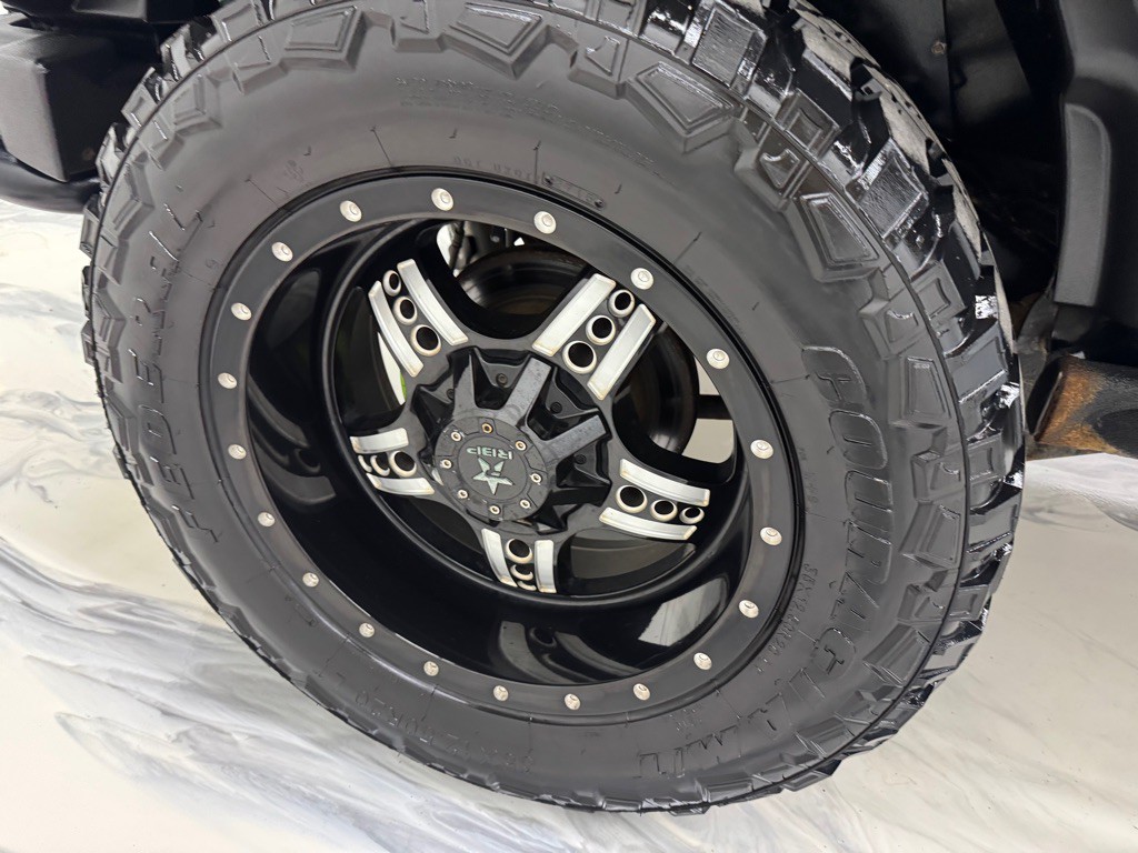 2012 Jeep Wrangler Unlimited Image 12