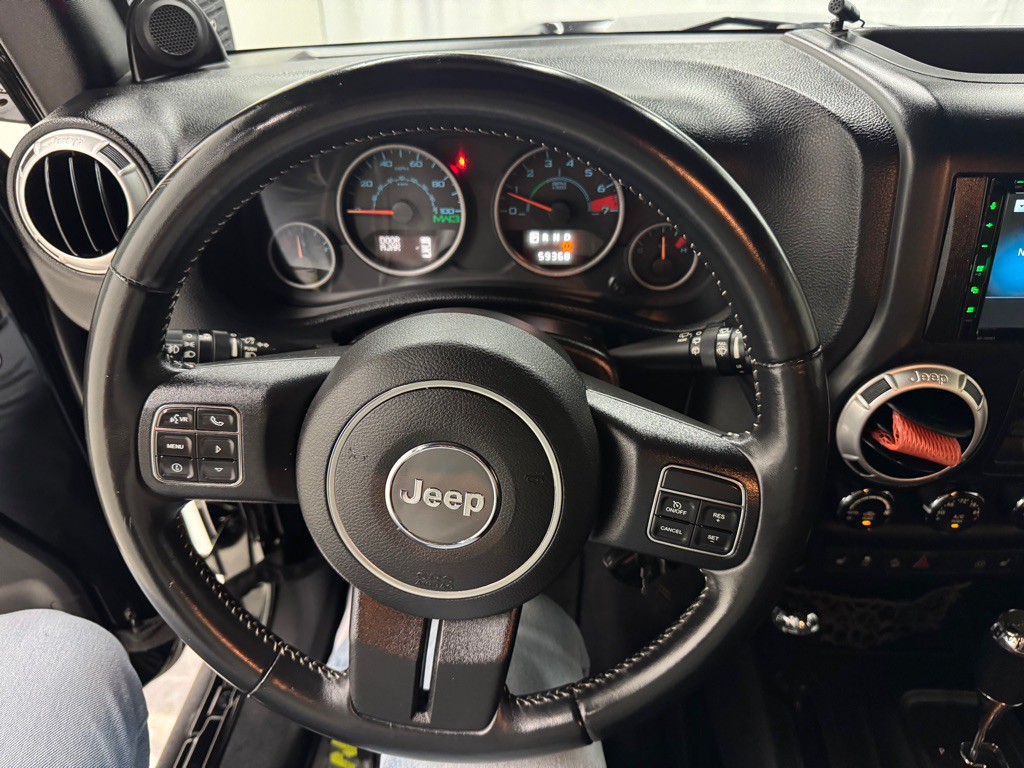 2012 Jeep Wrangler Unlimited Image 28