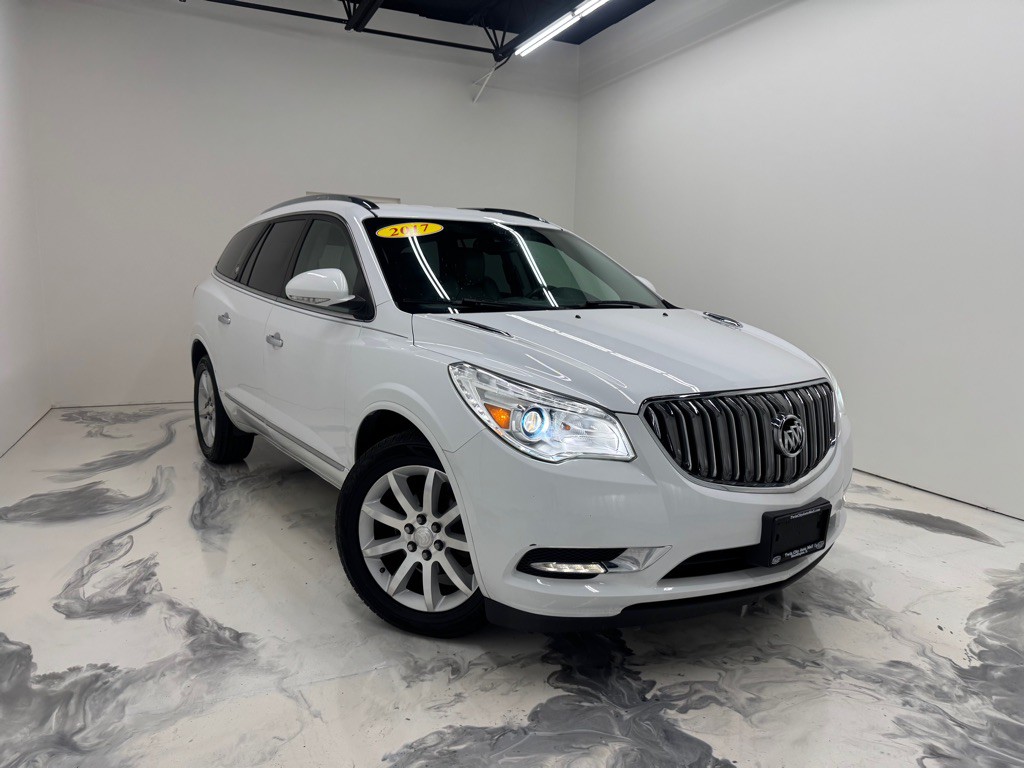 2017 Buick Enclave Image 1