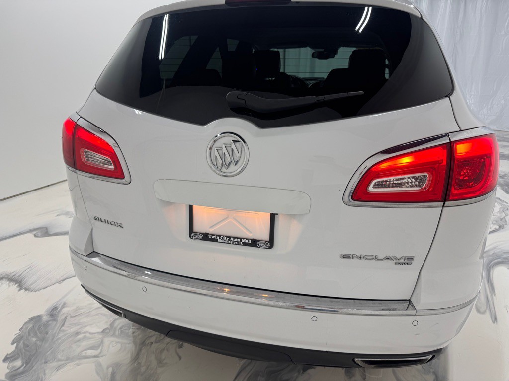 2017 Buick Enclave Image 7