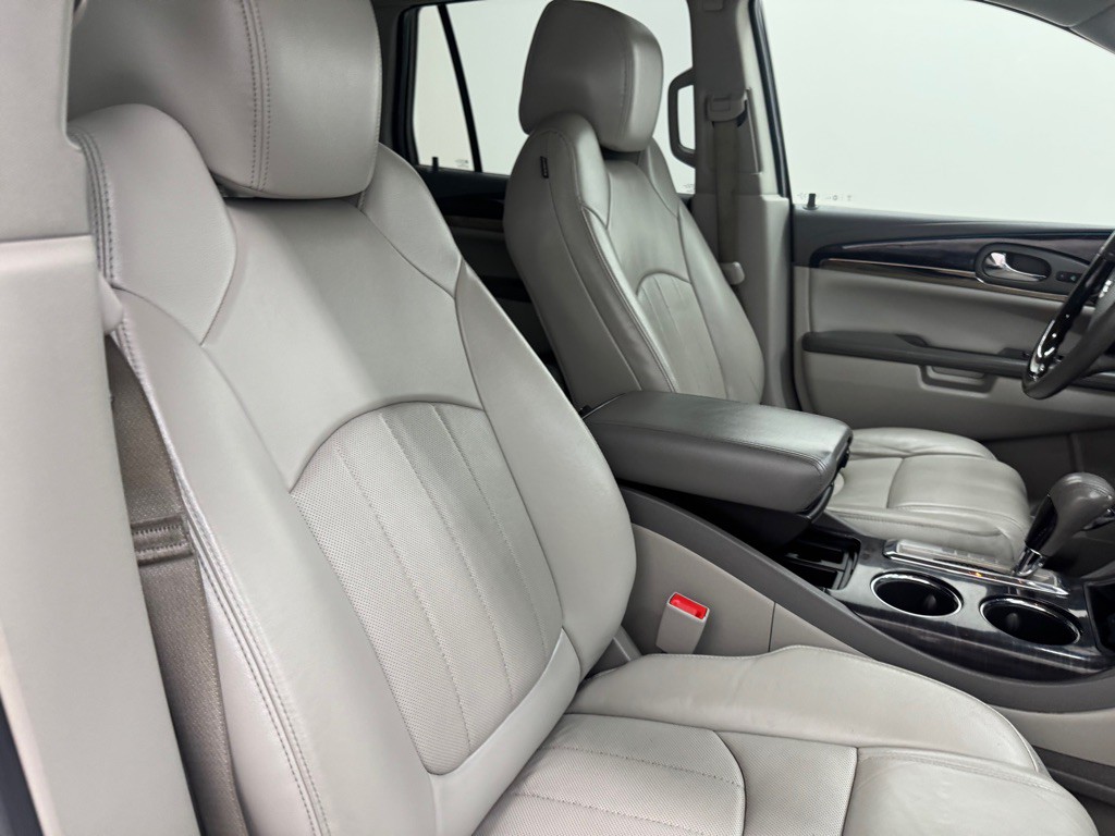 2017 Buick Enclave Image 14