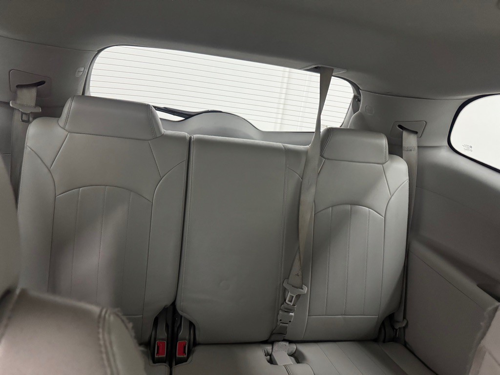 2017 Buick Enclave Image 20