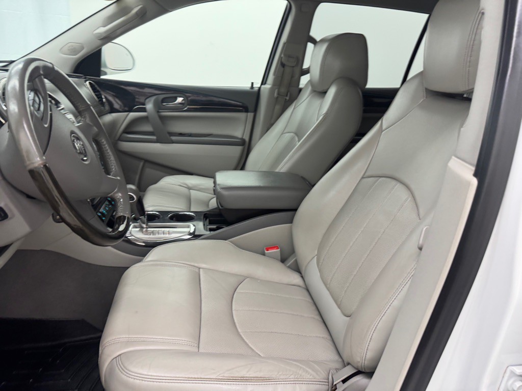 2017 Buick Enclave Image 25