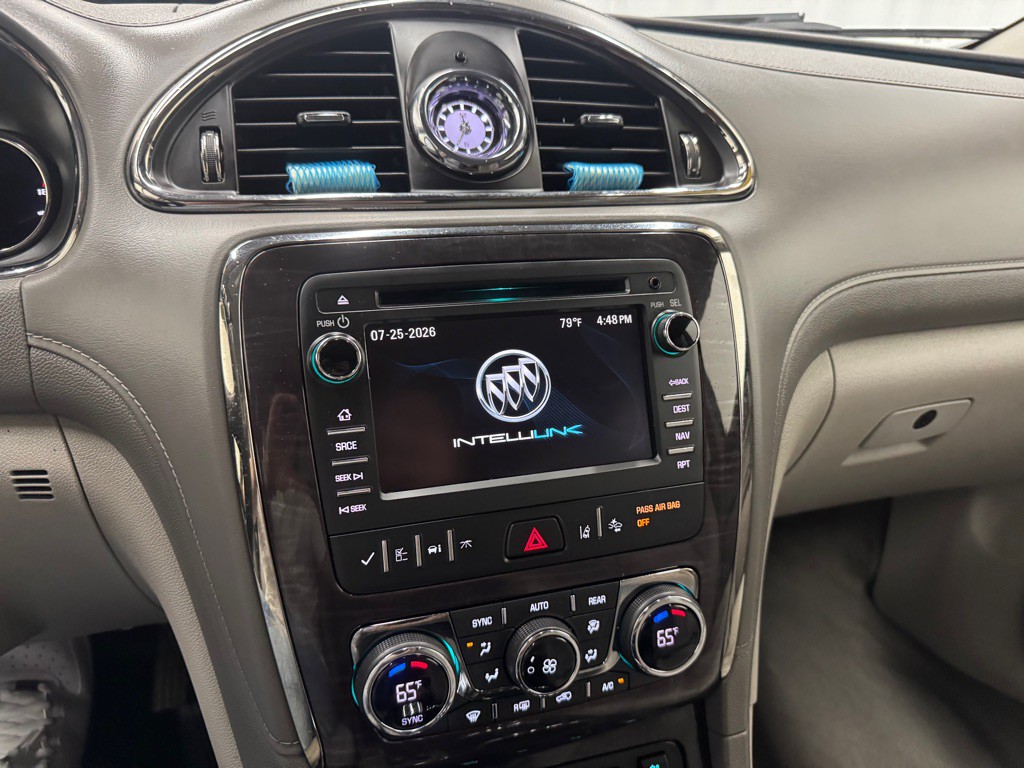 2017 Buick Enclave Image 28