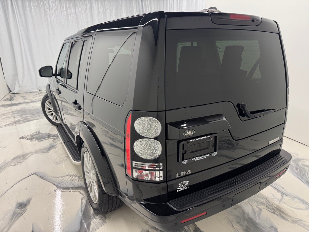 2015 Land Rover LR4 Image 6