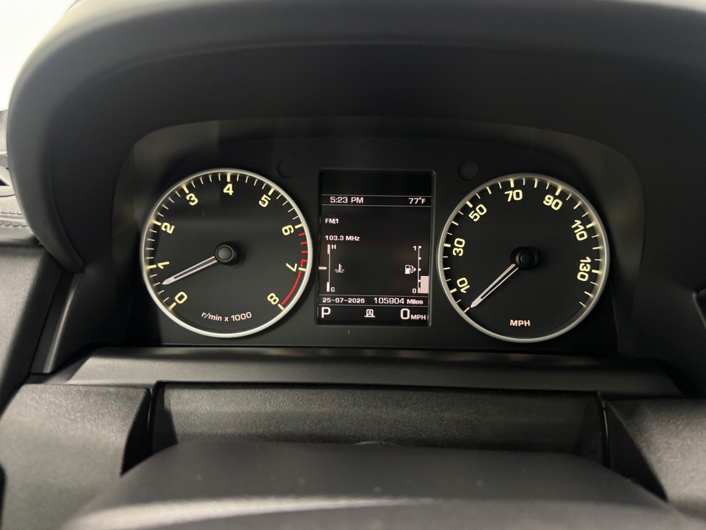 2015 Land Rover LR4 Image 30