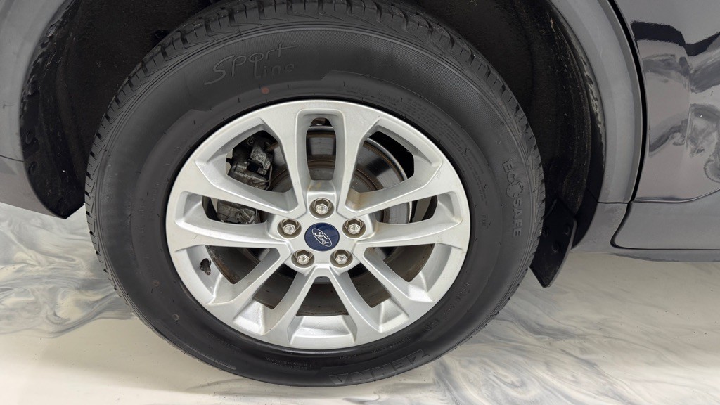 2021 Ford Escape Image 12