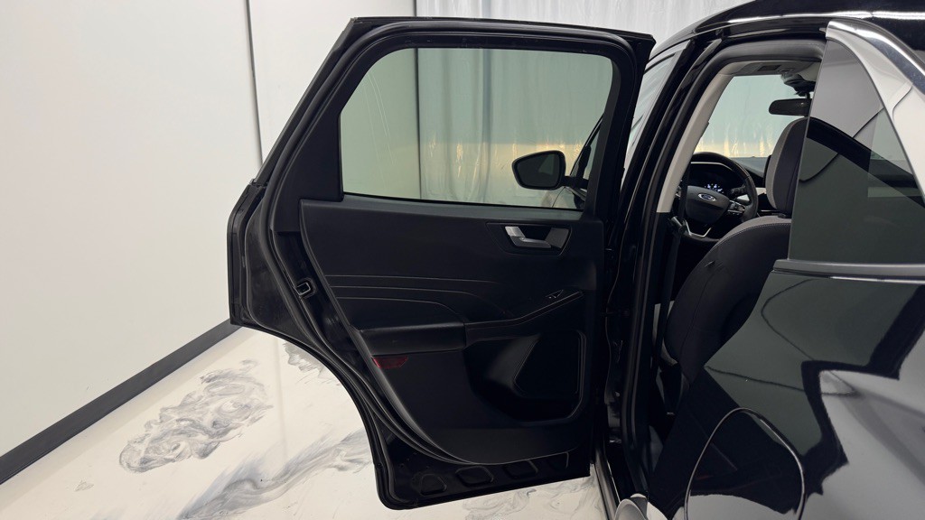 2021 Ford Escape Image 21