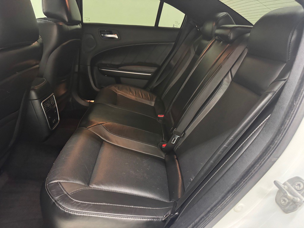 2018 Dodge Charger Image 22