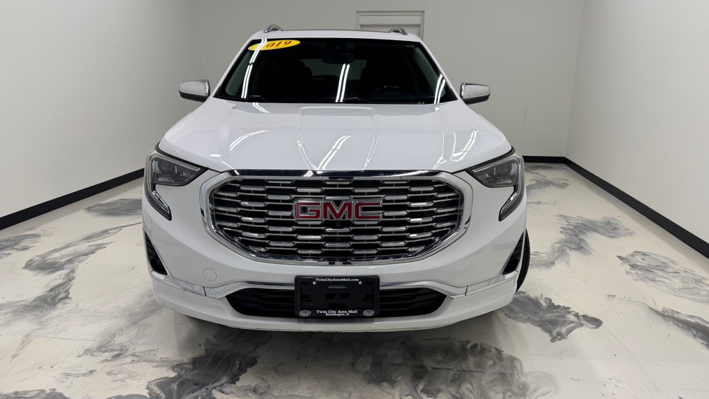 2019 GMC Terrain Image 3
