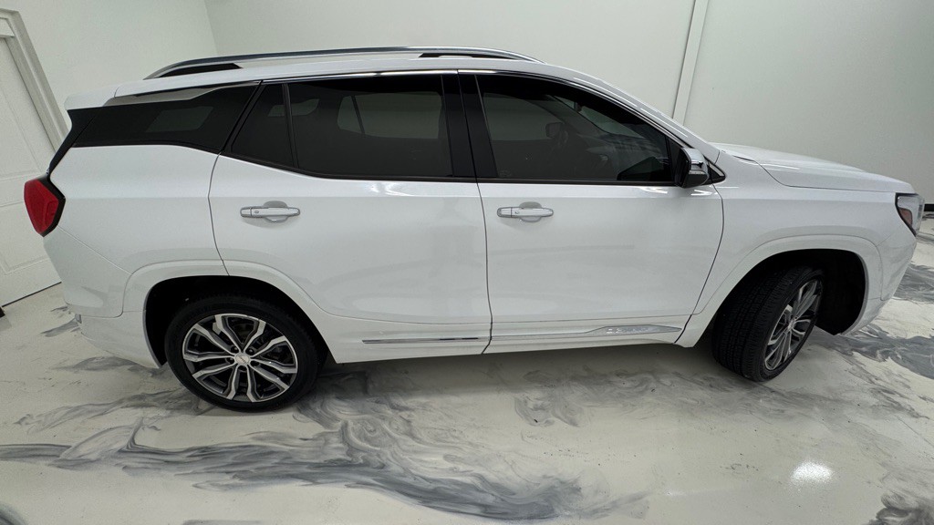 2019 GMC Terrain Image 9