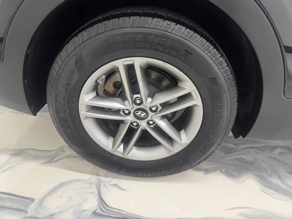 2018 Hyundai Santa Fe Image 10