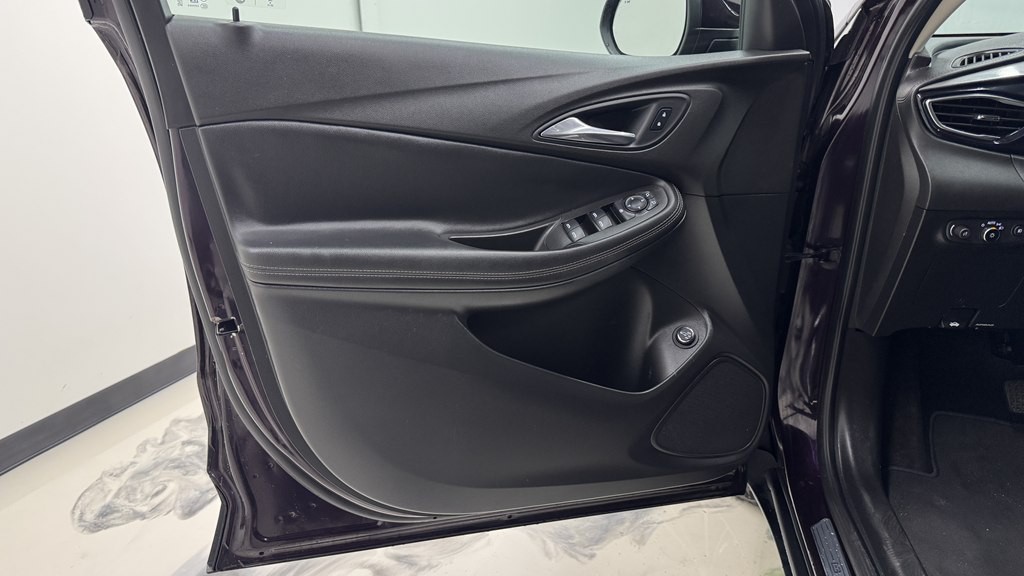 2021 Buick Enclave Image 13