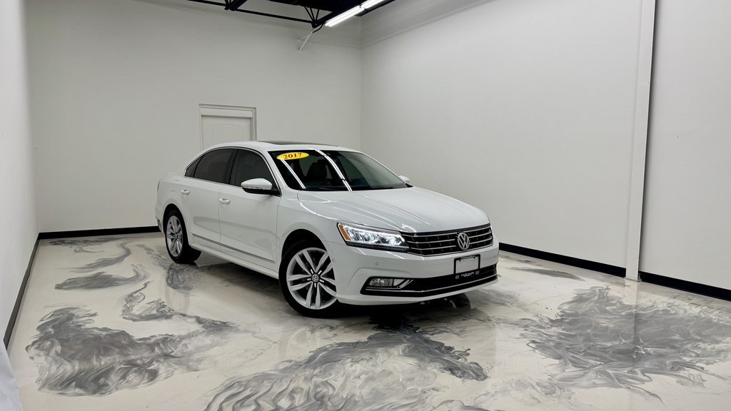 2017 Volkswagen Passat Image 1