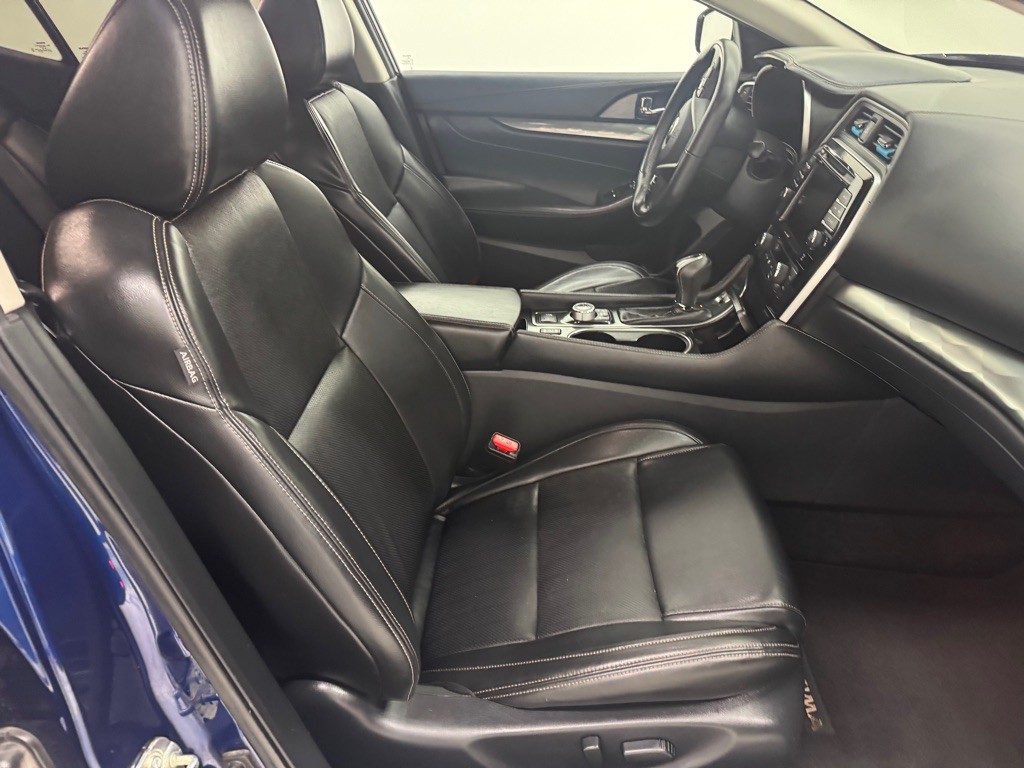 2020 Nissan Maxima Image 15