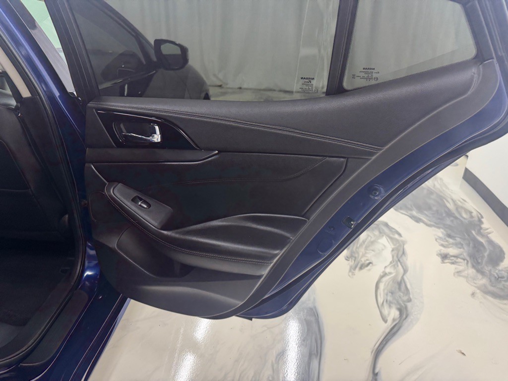 2020 Nissan Maxima Image 17