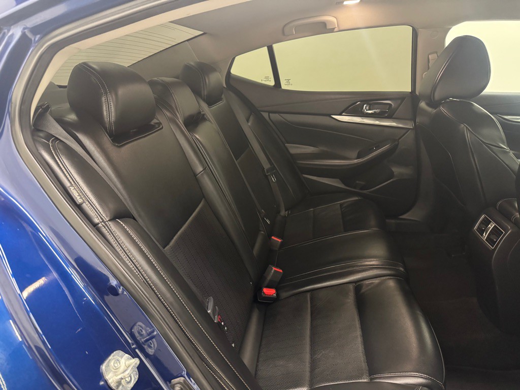 2020 Nissan Maxima Image 19