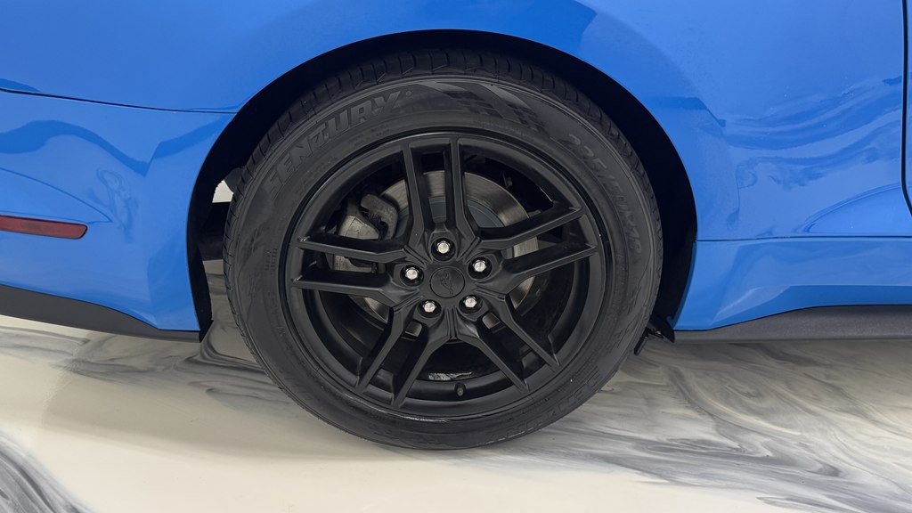 2022 Ford Mustang Image 14