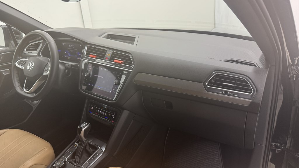 2022 Volkswagen Tiguan Image 27