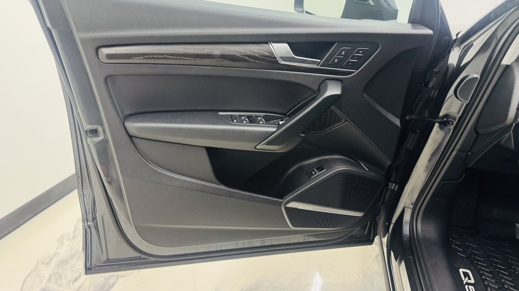 2018 Audi Q5 Image 14