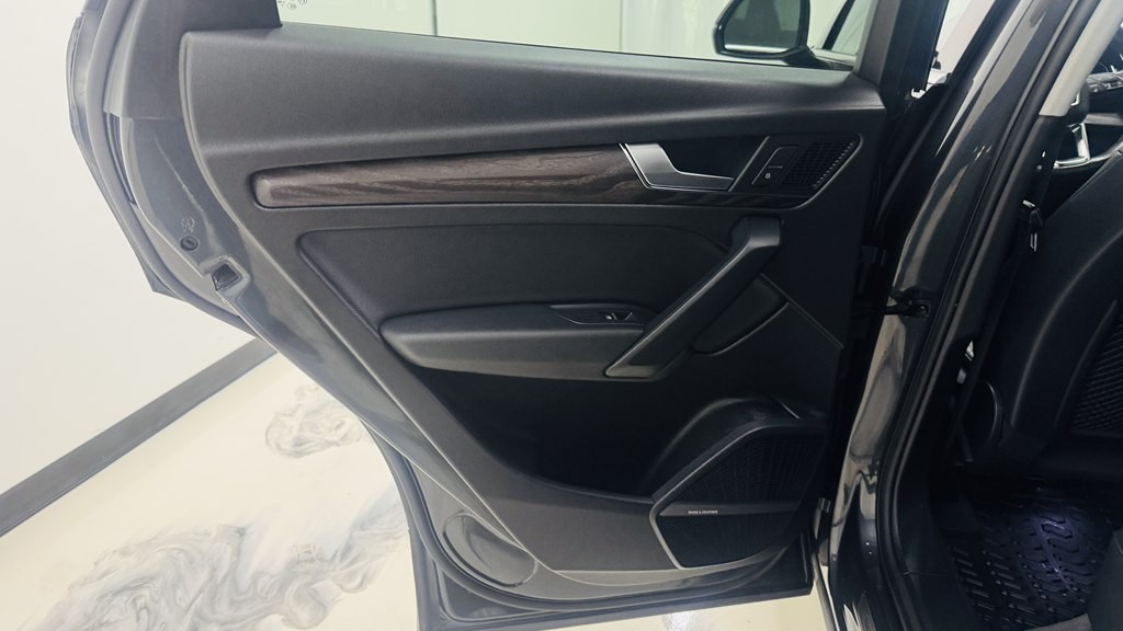 2018 Audi Q5 Image 22