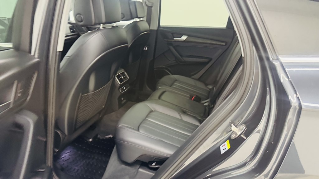 2018 Audi Q5 Image 23