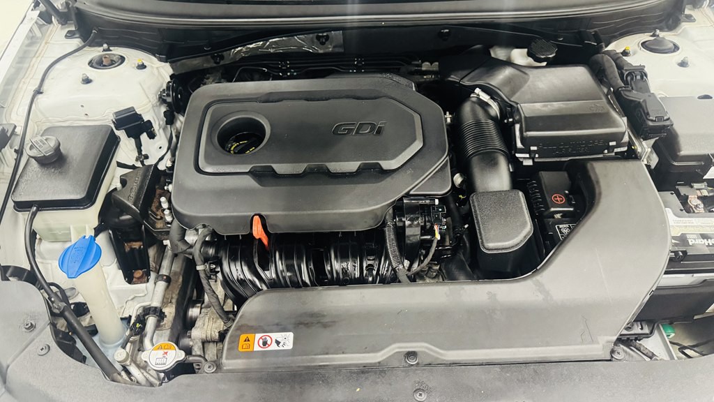 2016 Hyundai Sonata Image 10