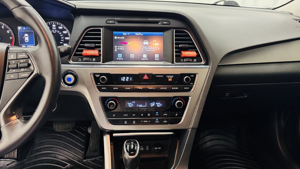 2016 Hyundai Sonata Image 18