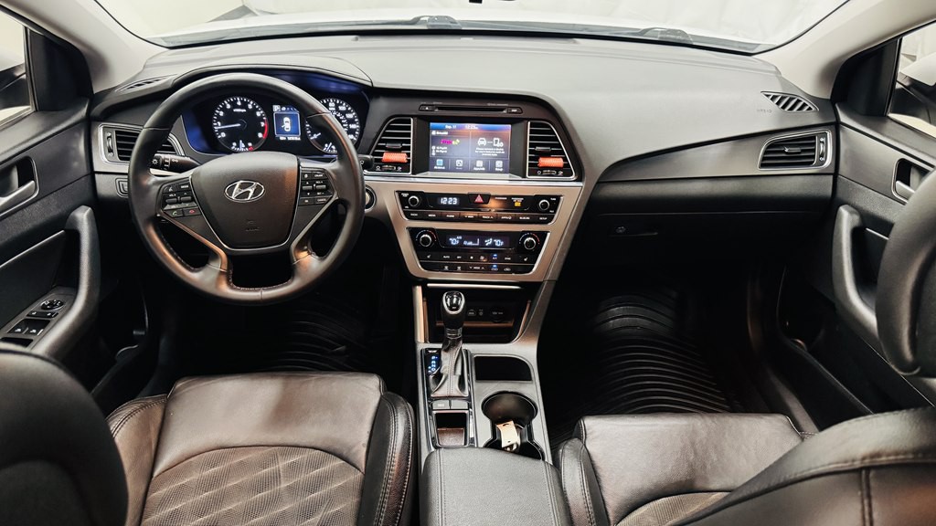 2016 Hyundai Sonata Image 22