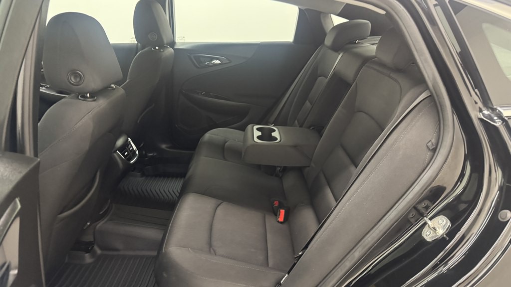 2020 Chevrolet Malibu Image 21