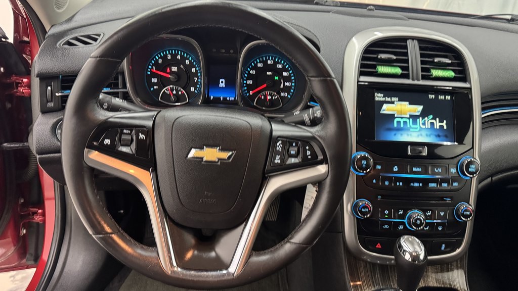 2014 Chevrolet Malibu Image 17