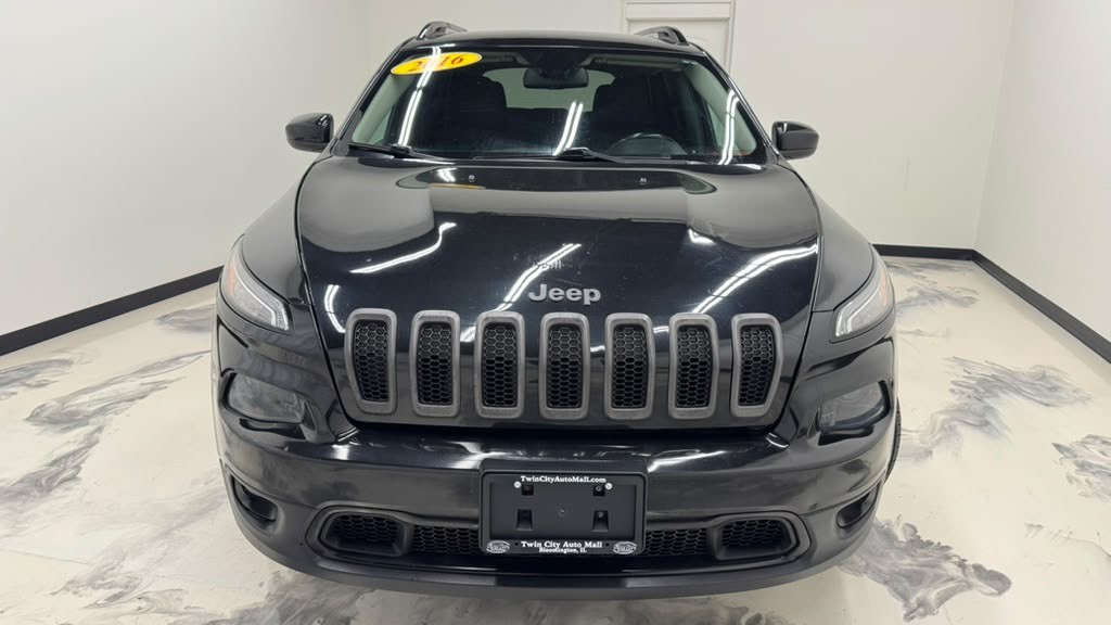 2016 Jeep Cherokee Image 6