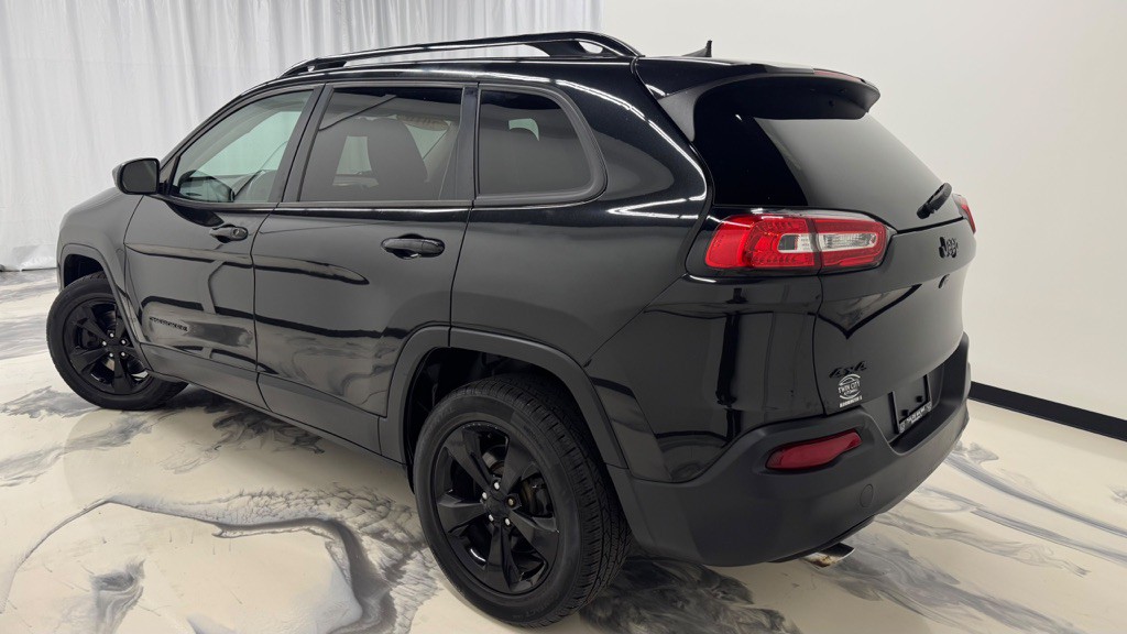 2016 Jeep Cherokee Image 9