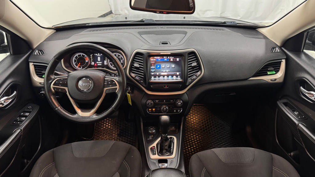 2016 Jeep Cherokee Image 27
