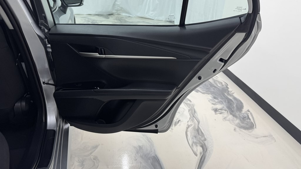 2025 Toyota Camry Image 22