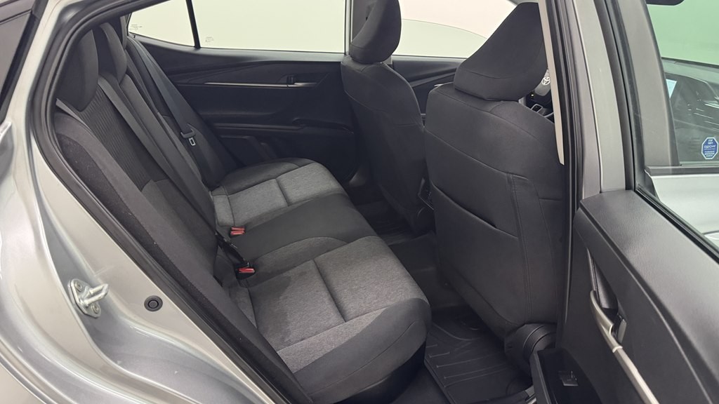 2025 Toyota Camry Image 23