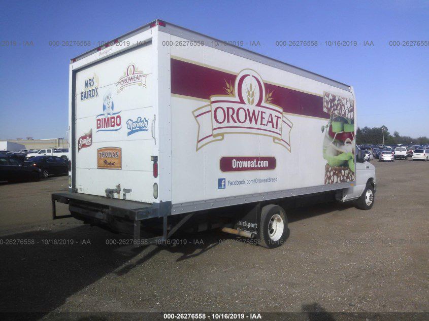 2010 Ford Econoline Image 4