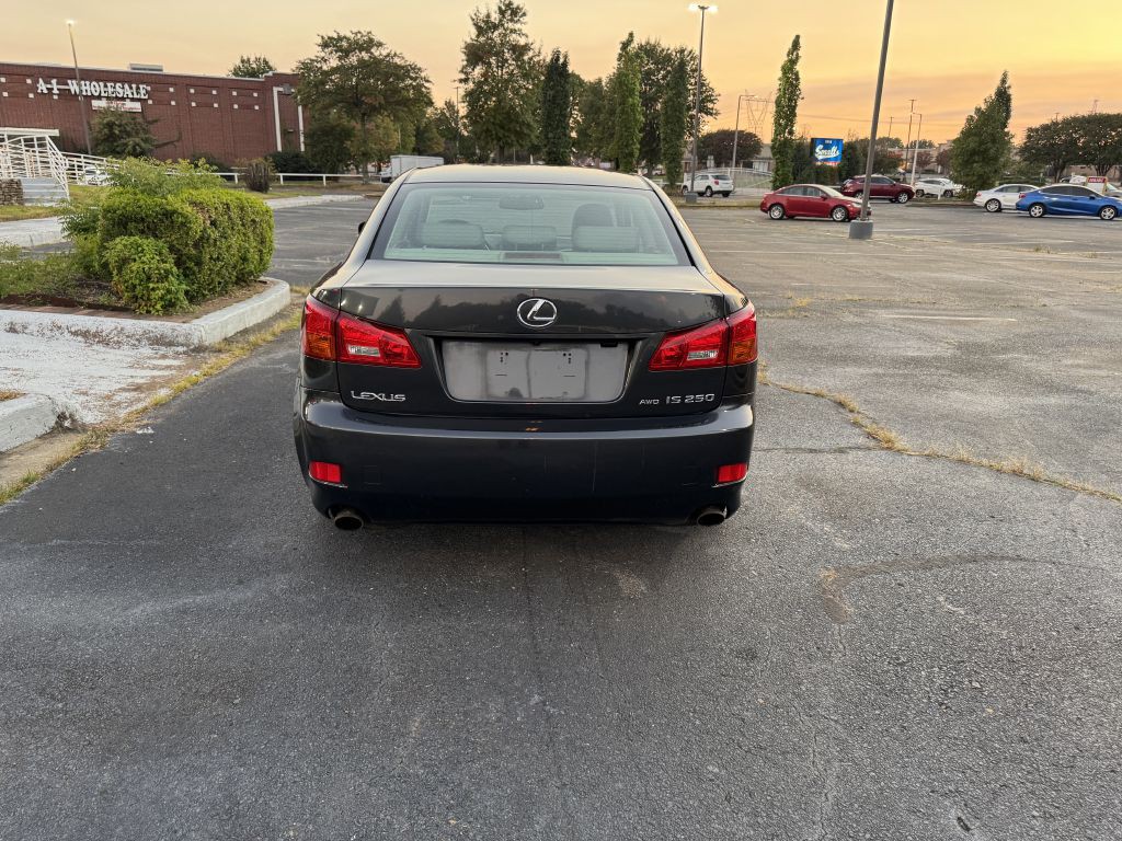 2006 Lexus IS Image 6