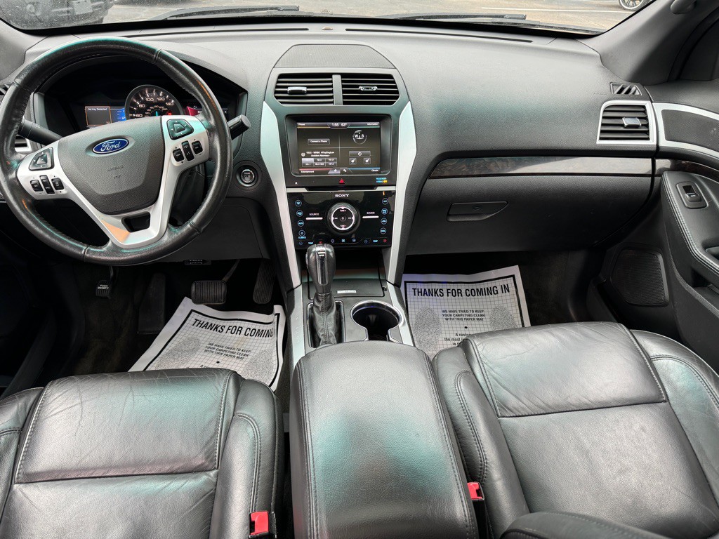2015 Ford Explorer Image 13