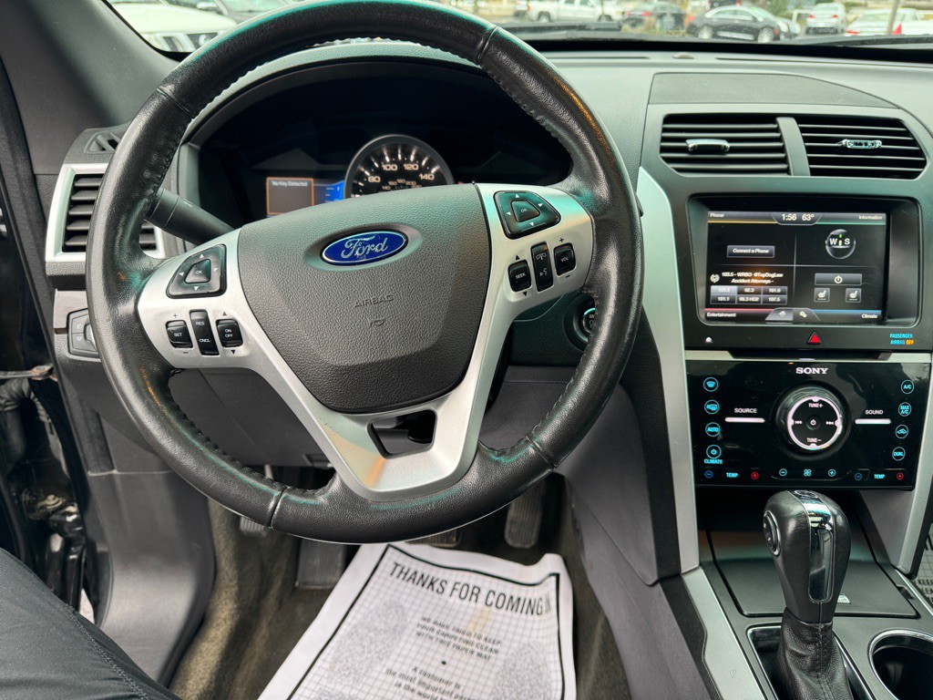 2015 Ford Explorer Image 21