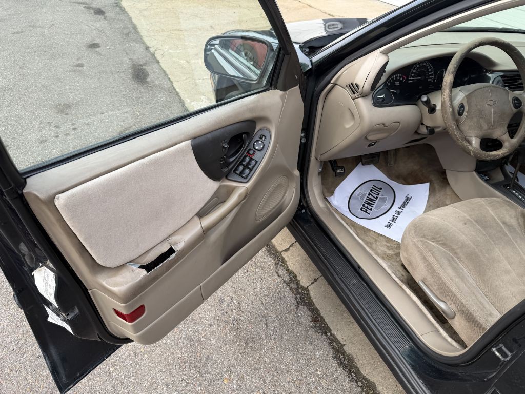 2002 Chevrolet Malibu Image 7