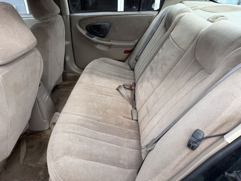 2002 Chevrolet Malibu Image 10