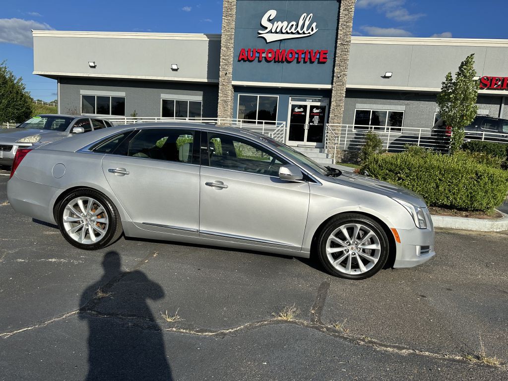 2013 Cadillac XTS Image 1