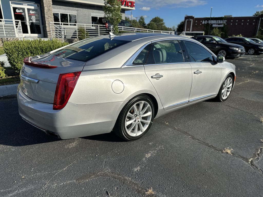 2013 Cadillac XTS Image 8