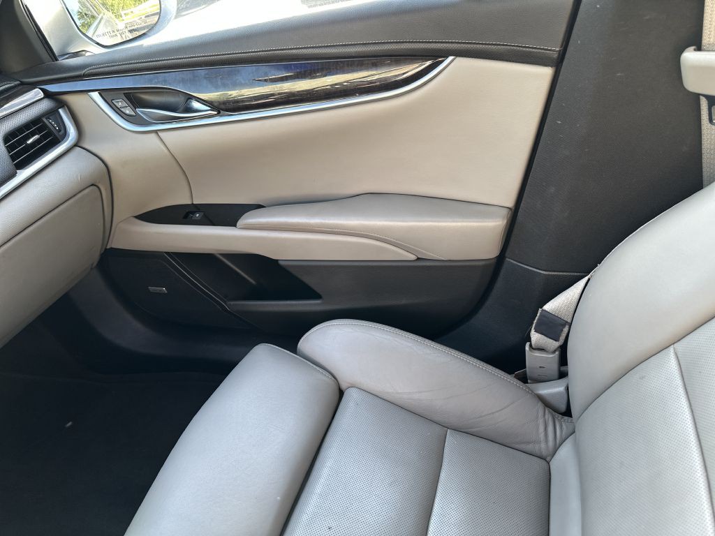 2013 Cadillac XTS Image 15