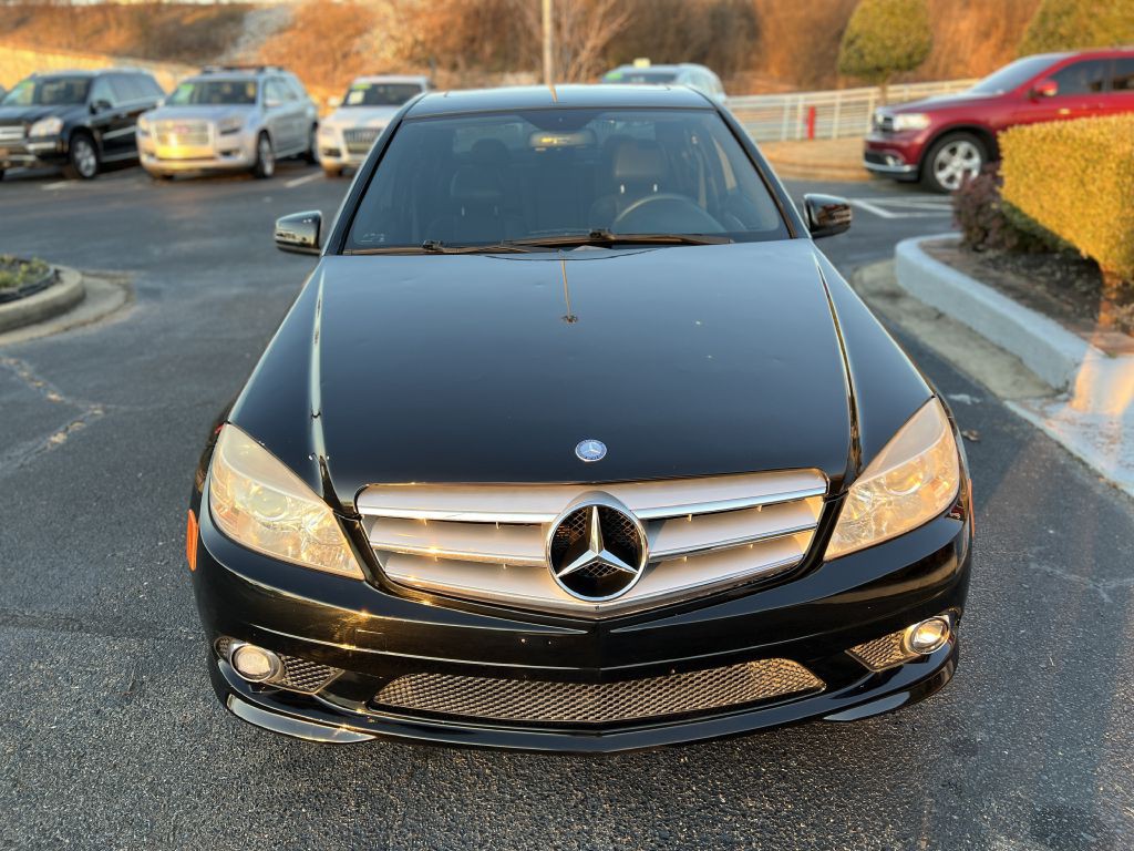 2010 Mercedes-Benz C-Class Image 4