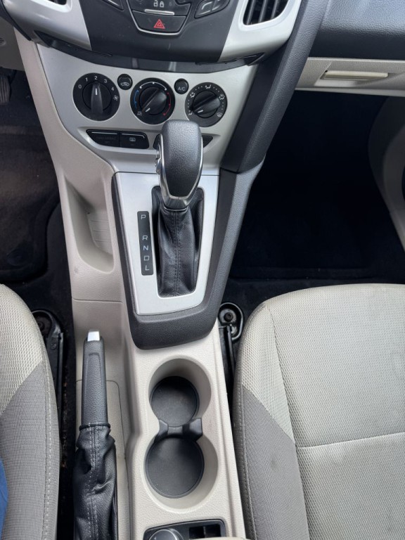 2014 Ford Focus Image 17