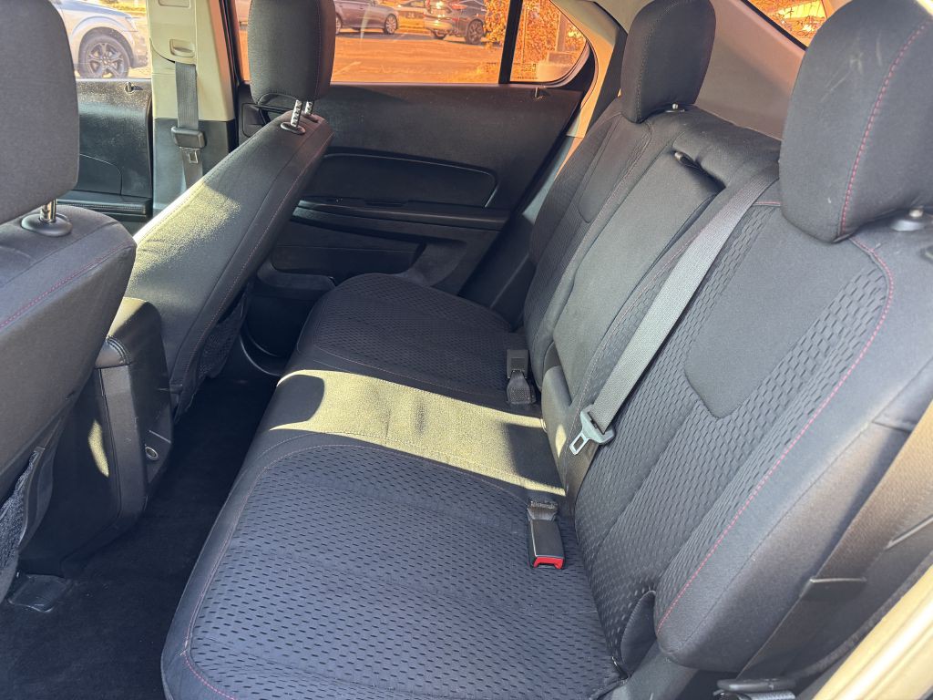 2015 Chevrolet Equinox Image 11