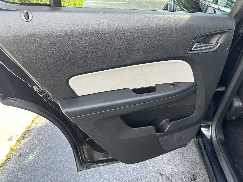 2016 Chevrolet Equinox Image 11